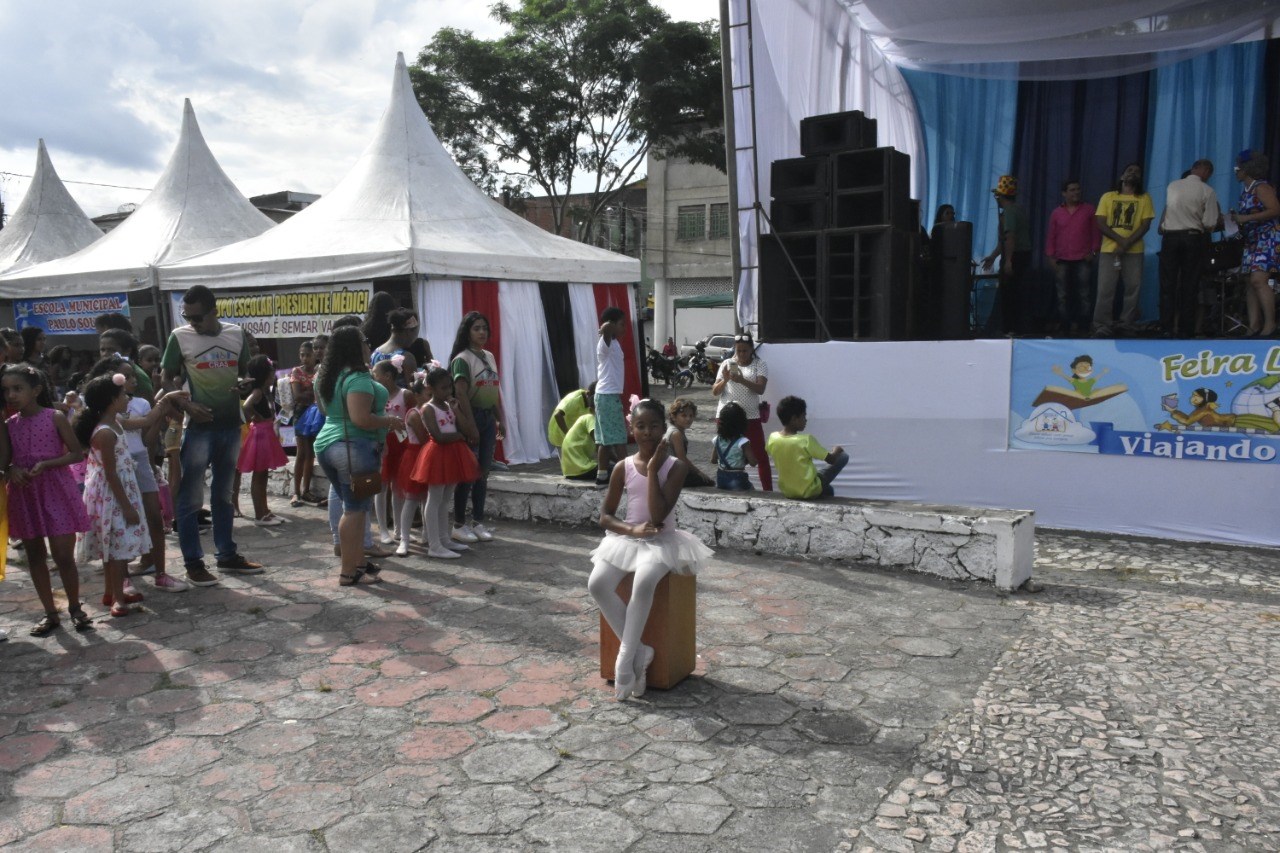 Camacã: 5° Feira Literária homenageia artistas locais